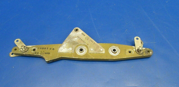 Cessna 310 R Elevator Bellcrank P/N 0814007-1 (0219-334)