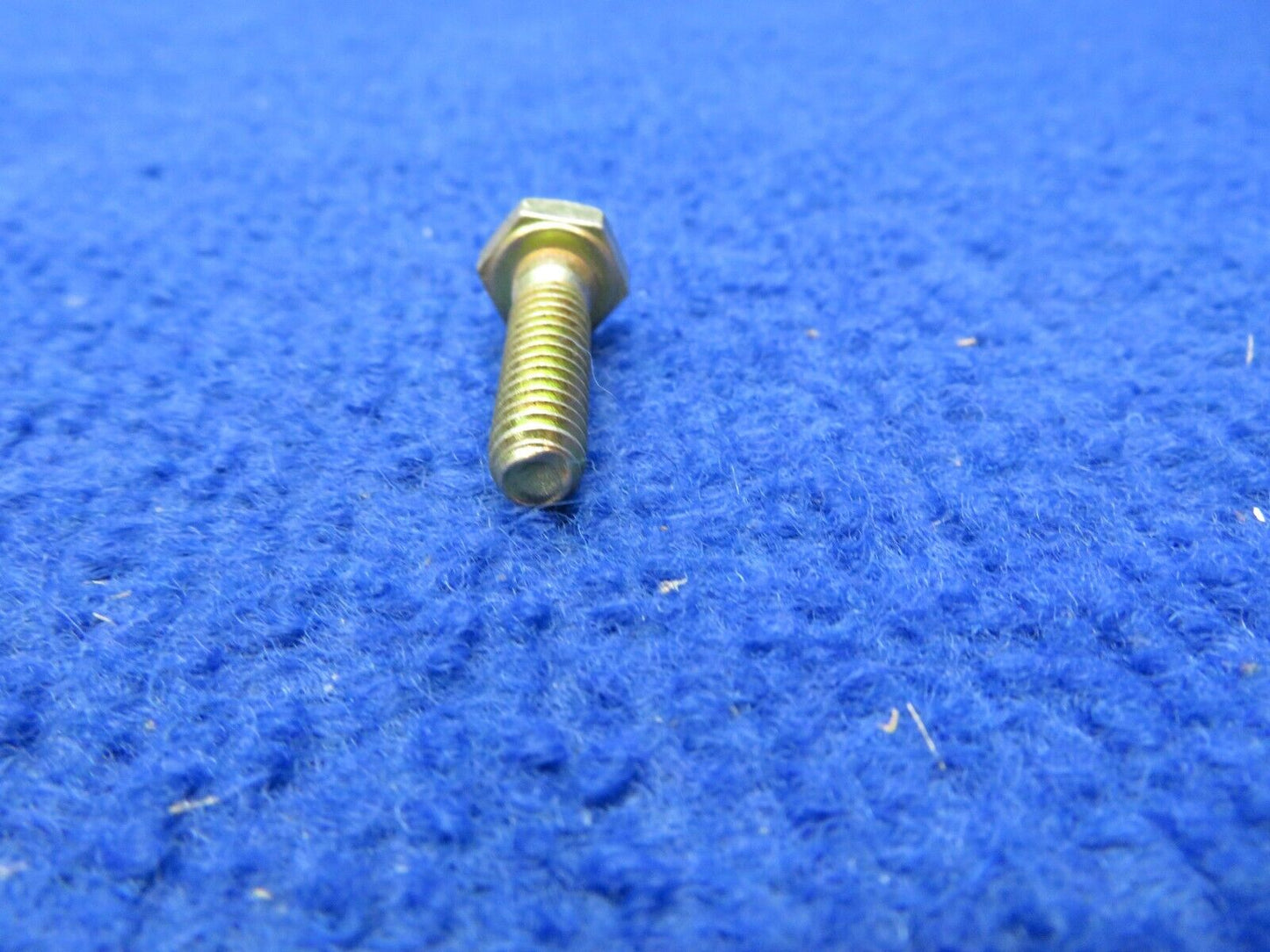 Lycoming Self Tapping Bolt P/N LW31H075 LOT OF 13 NOS (0622-384)