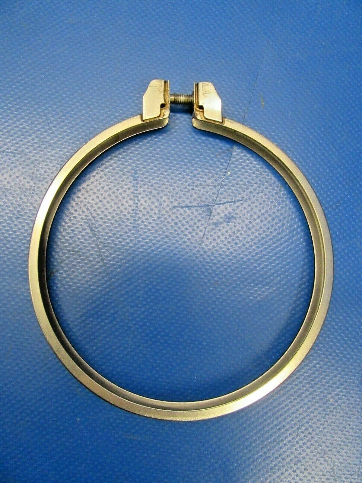 Cessna Clamp Loop A7635A, 5340-00-790-5203 NOS (0219-91)