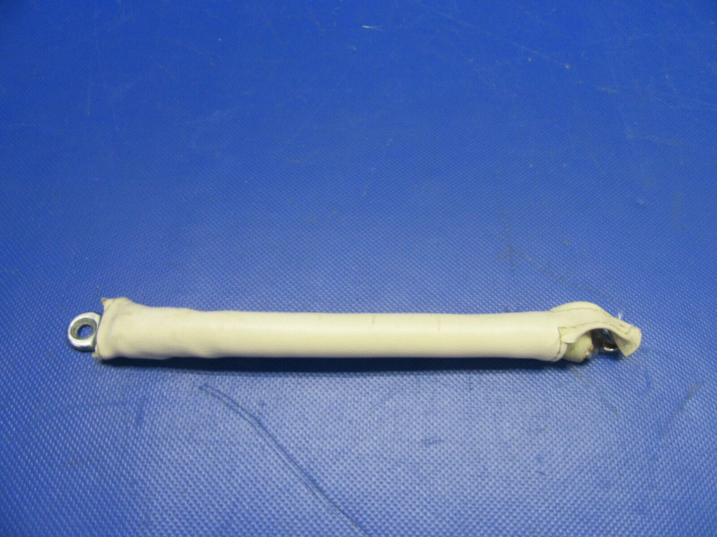 Beech 95-B55 Baron Passenger Assist Handle Ivory P/N 34CB759 (0621-653)