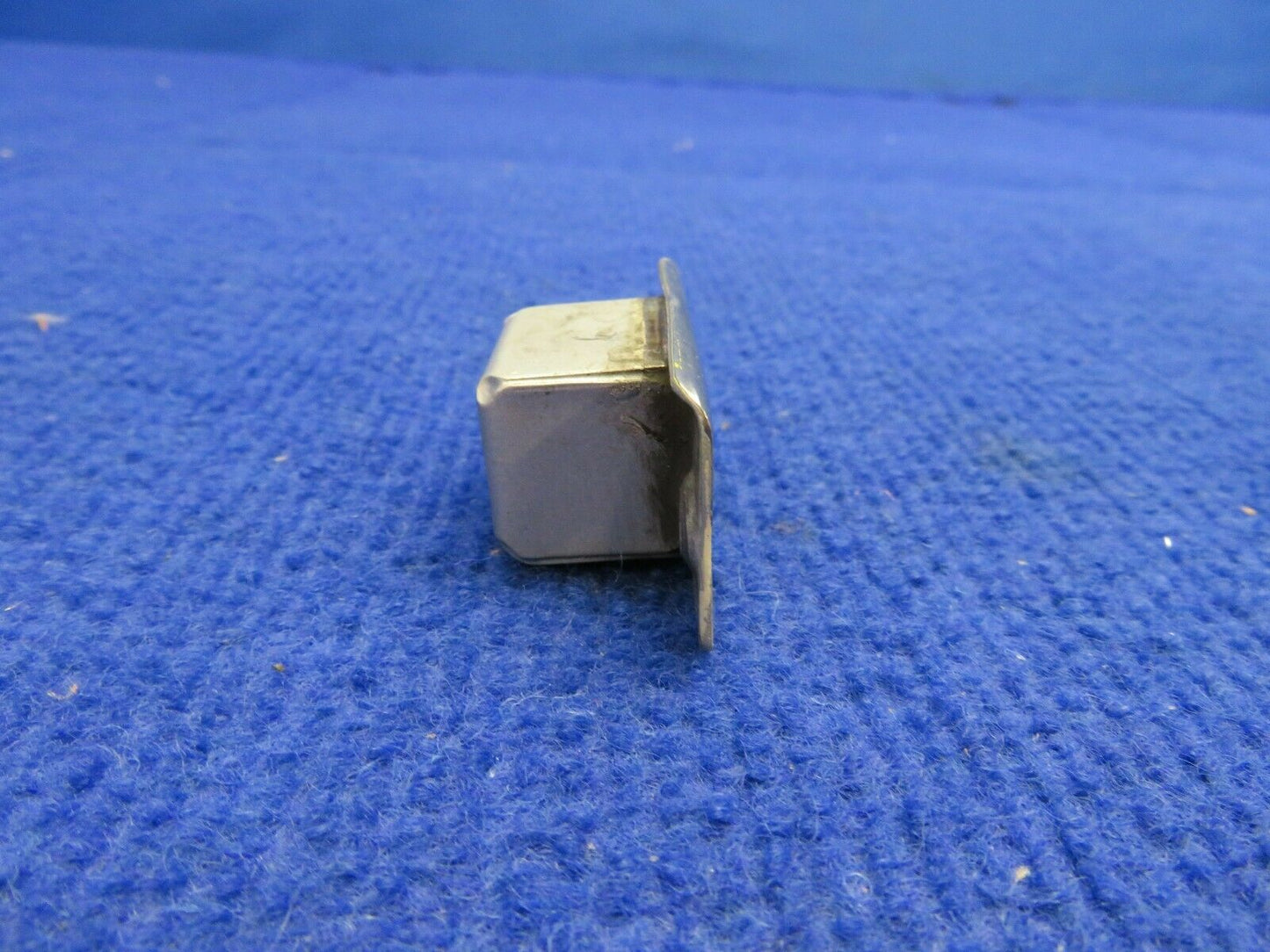 Beech 58 Baron Support Cabin Door Latch Upper P/N 35-410456-33 (0322-539)