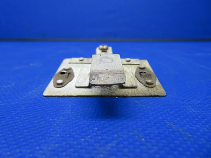 Cessna 172C Cabin Door Thumb Latch Assy P/N 0411590-1 (0821-758)