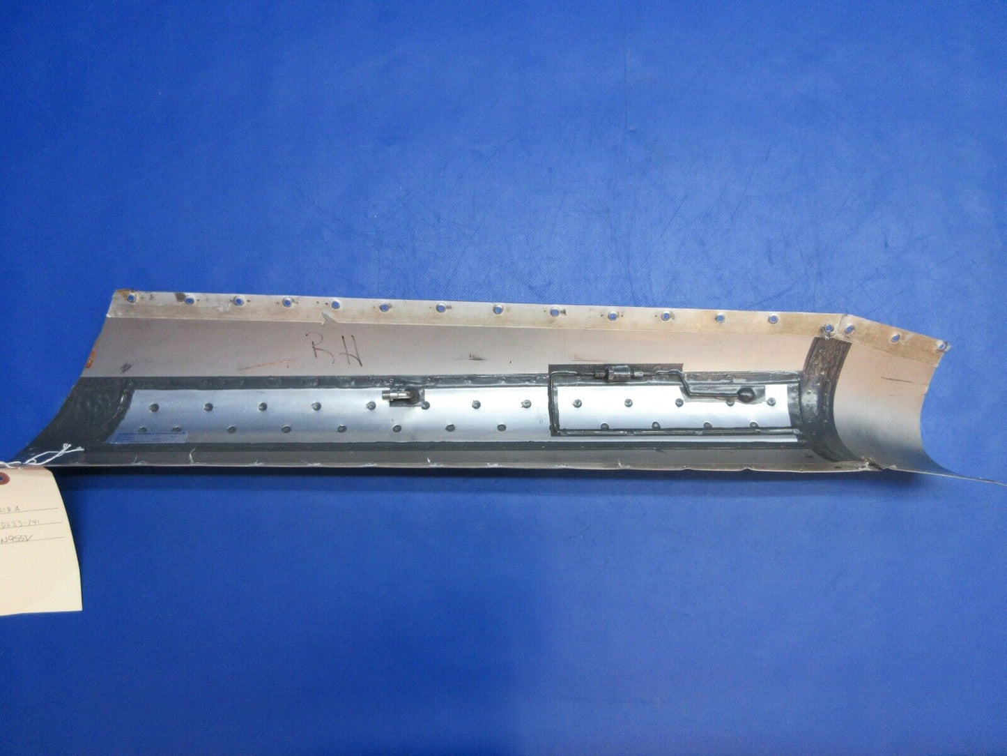 Beech 95-B55 Baron RH Wing Skin INBD w/ TKS De-Ice P/N 000-110109-14 (0623-741)