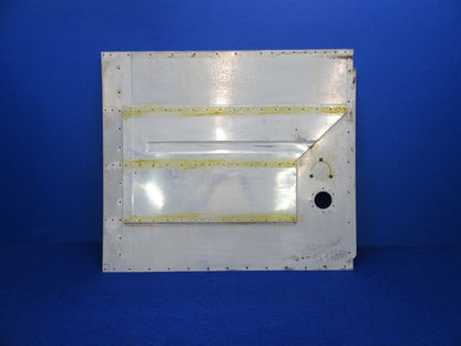 Cessna 172 Fuel Tank Cover LH P/N 0523521 (1221-440)