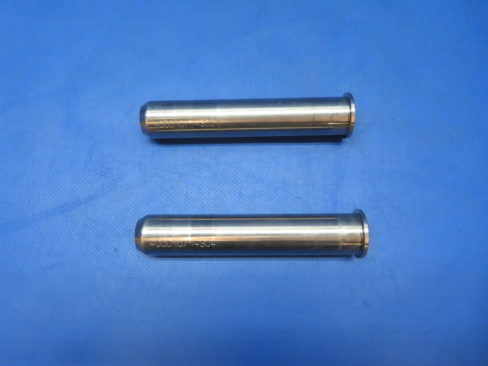 Diamond DA-42 Main Bolt Wing P/N DA4-5700-00-30 LOT OF 2 (0623-447)