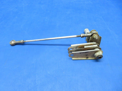 Early Cessna 310 / 310B OTBD Bellcrank LH INBD Flap P/N 0862100-13 (1223-141)
