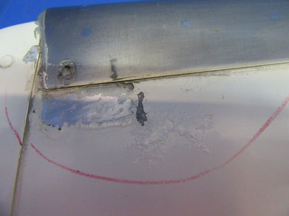 Beech 95-B55 Baron RH Horizontal Stabilizer w/ TKS P/N 95-620010-634 (0323-202)