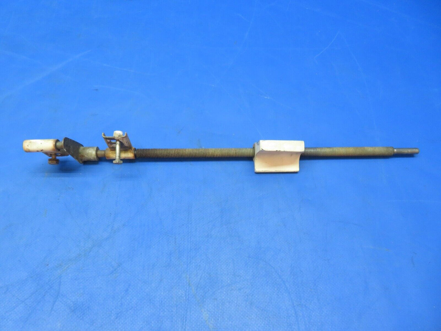 Cessna 188B AGpickup Crank Assy P/N 1660119-1 (0723-554)