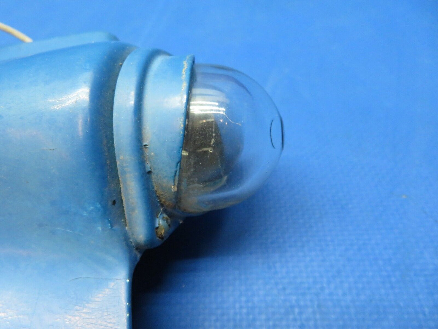 Piper PA-28R-180 Balanced Rudder Tip Assy W/ Light P/N 99868-00 (1123-426)
