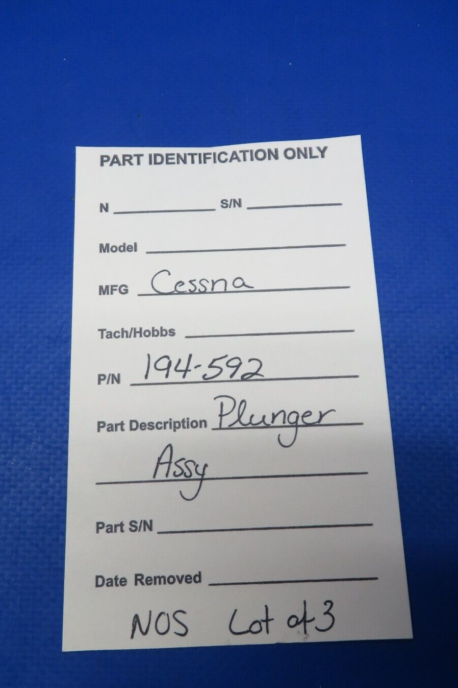 Cessna Plunger Assy P/N 194-592 NOS LOT OF 3 (0523-142)