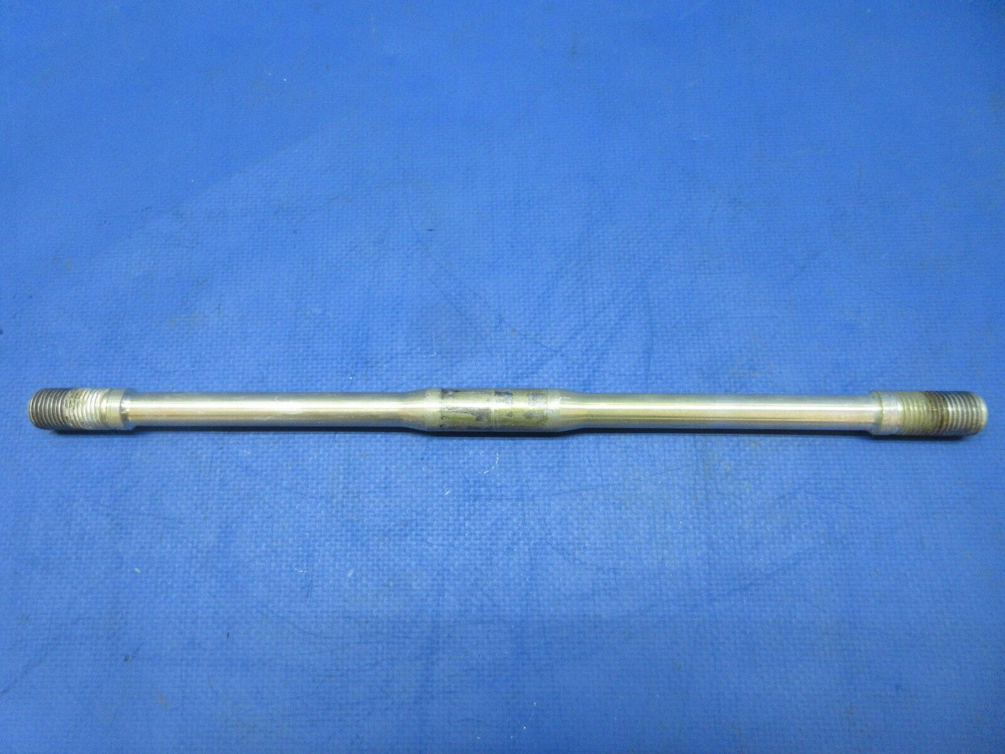 Lycoming TIO-540-U2A Stud P/N 76220 (0723-115)