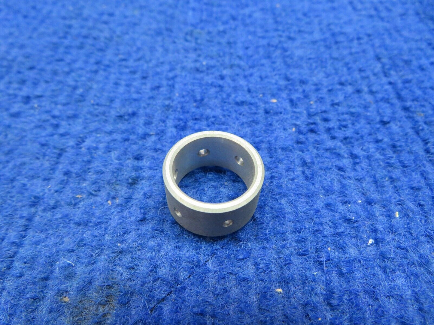 Lycoming Bearing Sleeve P/N 402577 NOS (0722-735)