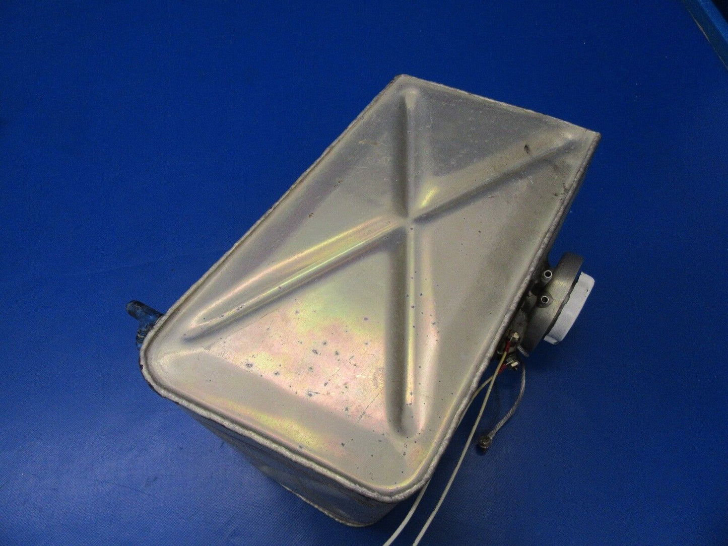 Beech D55 Baron Tank Assy Prop Anti-Ice Alcohol P/N 95-960007-602 (0717-26)