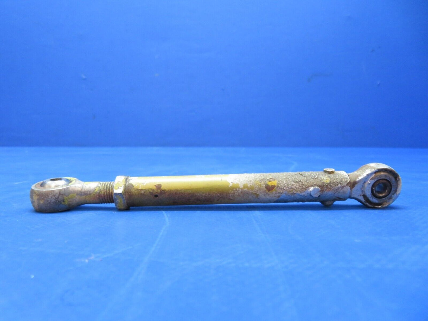 Stinson 108-1 Aileron Push - Pull Rod P/N 108-1141207-0 (0823-560)