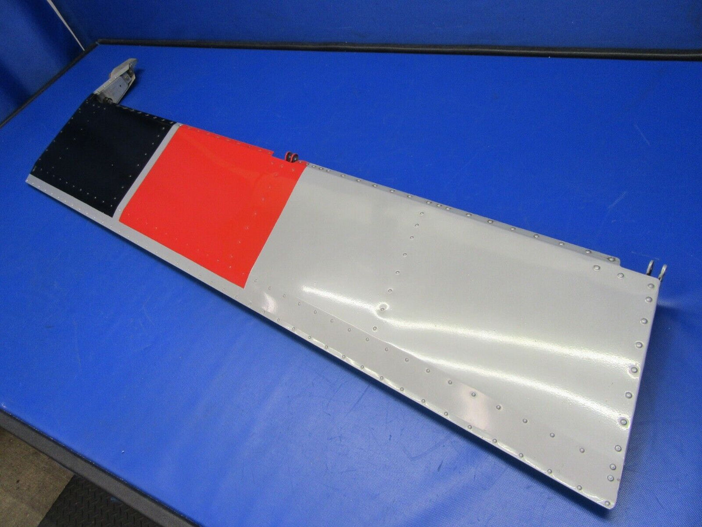 Mooney M20K LH Aileron P/N 230015-505 (0621-204)