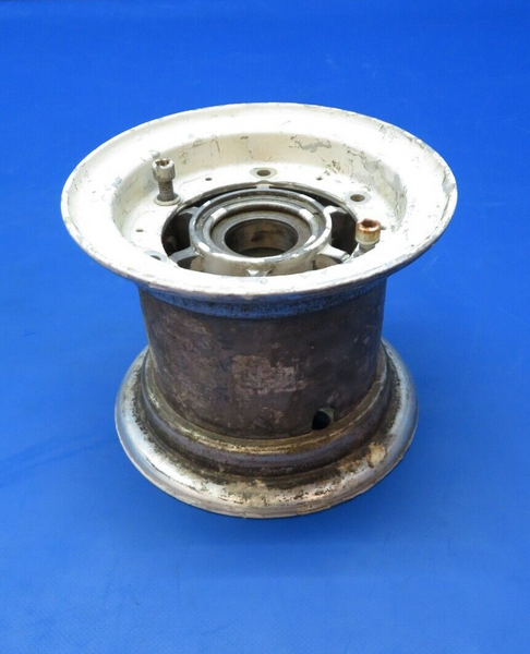 Cessna 401 McCauley Nose Wheel 6.00 x 6 P/N 9910194-1, 9910194-5 (0523-246)