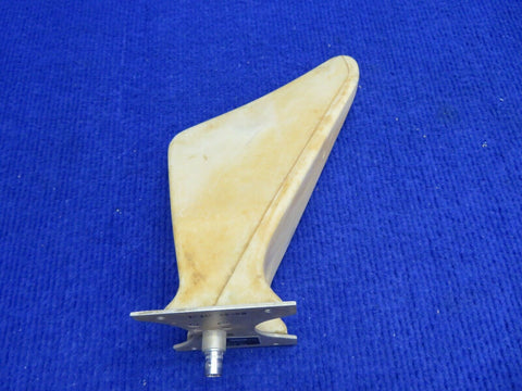 Beech 58 Baron Dorne & Margolin ELT Antenna DM Q18-4 PN 58-380117-1 (0322-738)