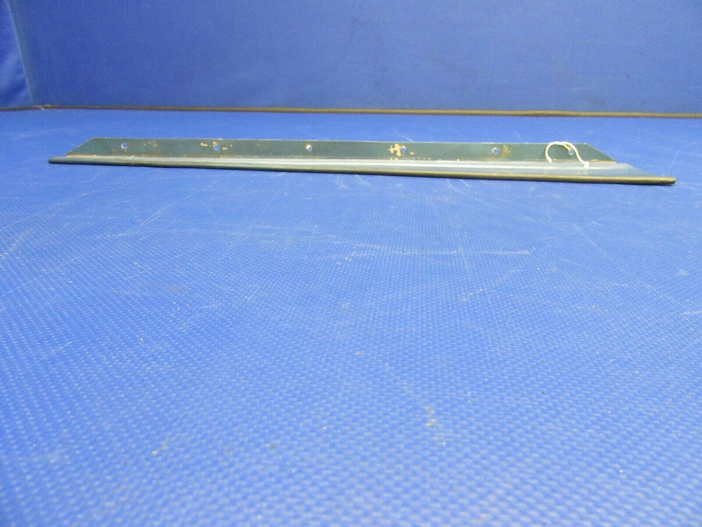 Cessna 182 Stabilizer Seal LH Upper P/N 0732102-7 (1021-362)