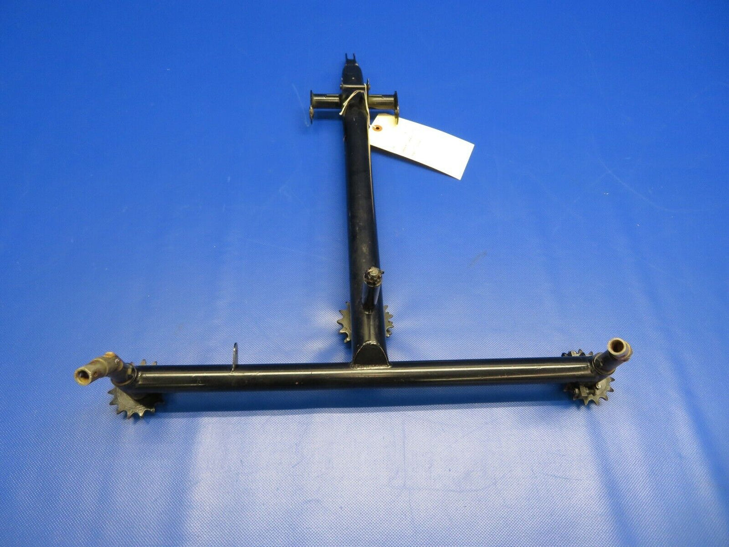 Piper PA-28-140 Tee Bar Control Column P/N 62703-26 (1220-130)