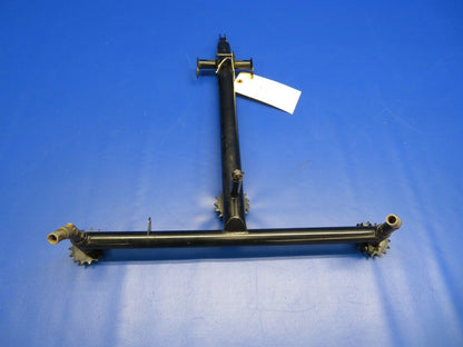 Piper PA-28-140 Tee Bar Control Column P/N 62703-26 (1220-130)