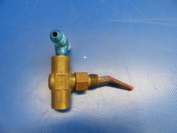 Beech Bonanza A36 Static Drain Valve P/N T133-1/8 B2P (0719-110)