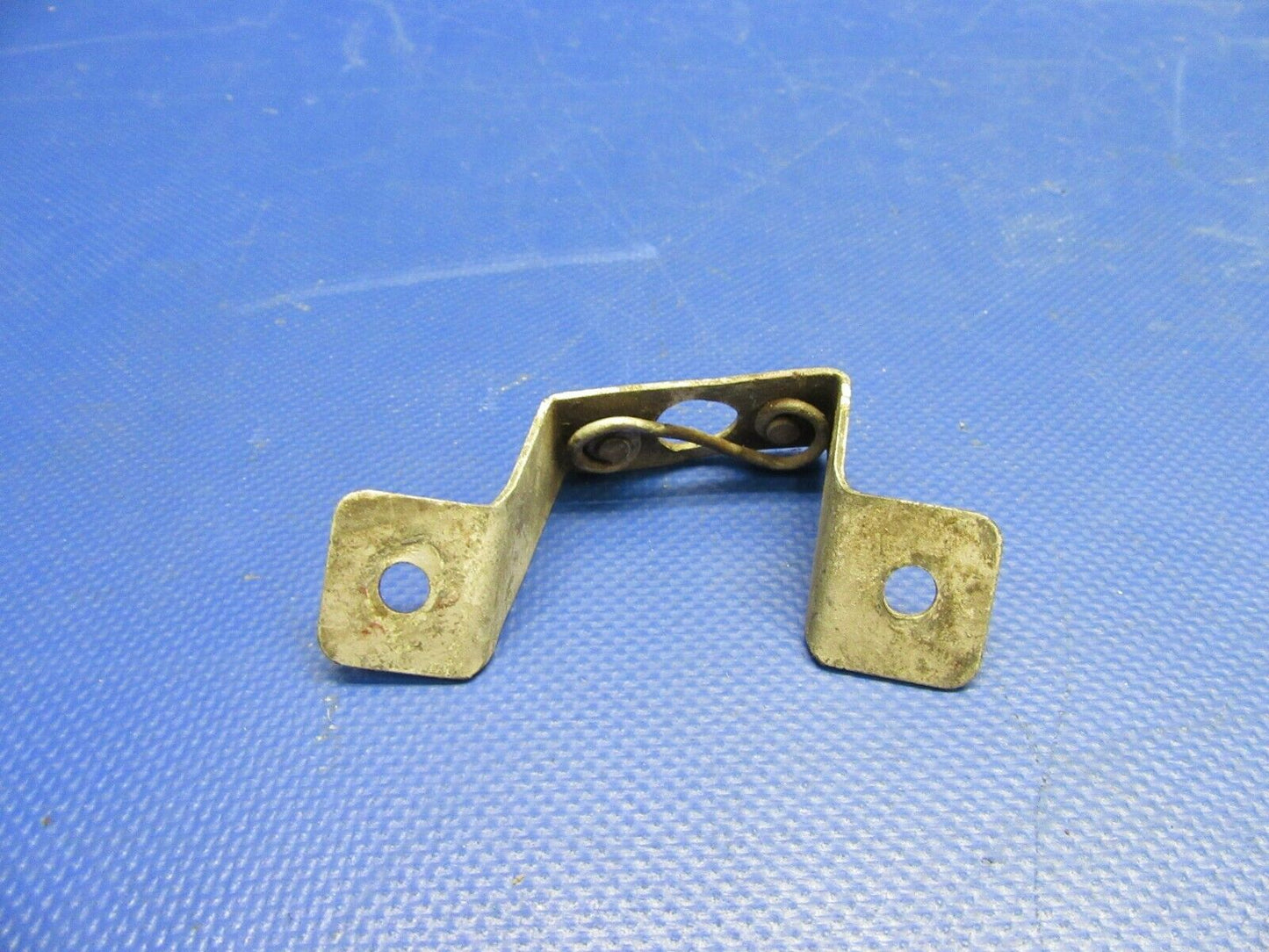 Beech Bonanza E-35 Cowling Fastener Bracket FWD P/N 35-910244 (0821-517)