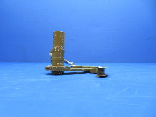 Cessna 310 / 310Q RH Aileron Bellcrank w/ Push-Pull Rod P/N 5025000-4 (0823-746)