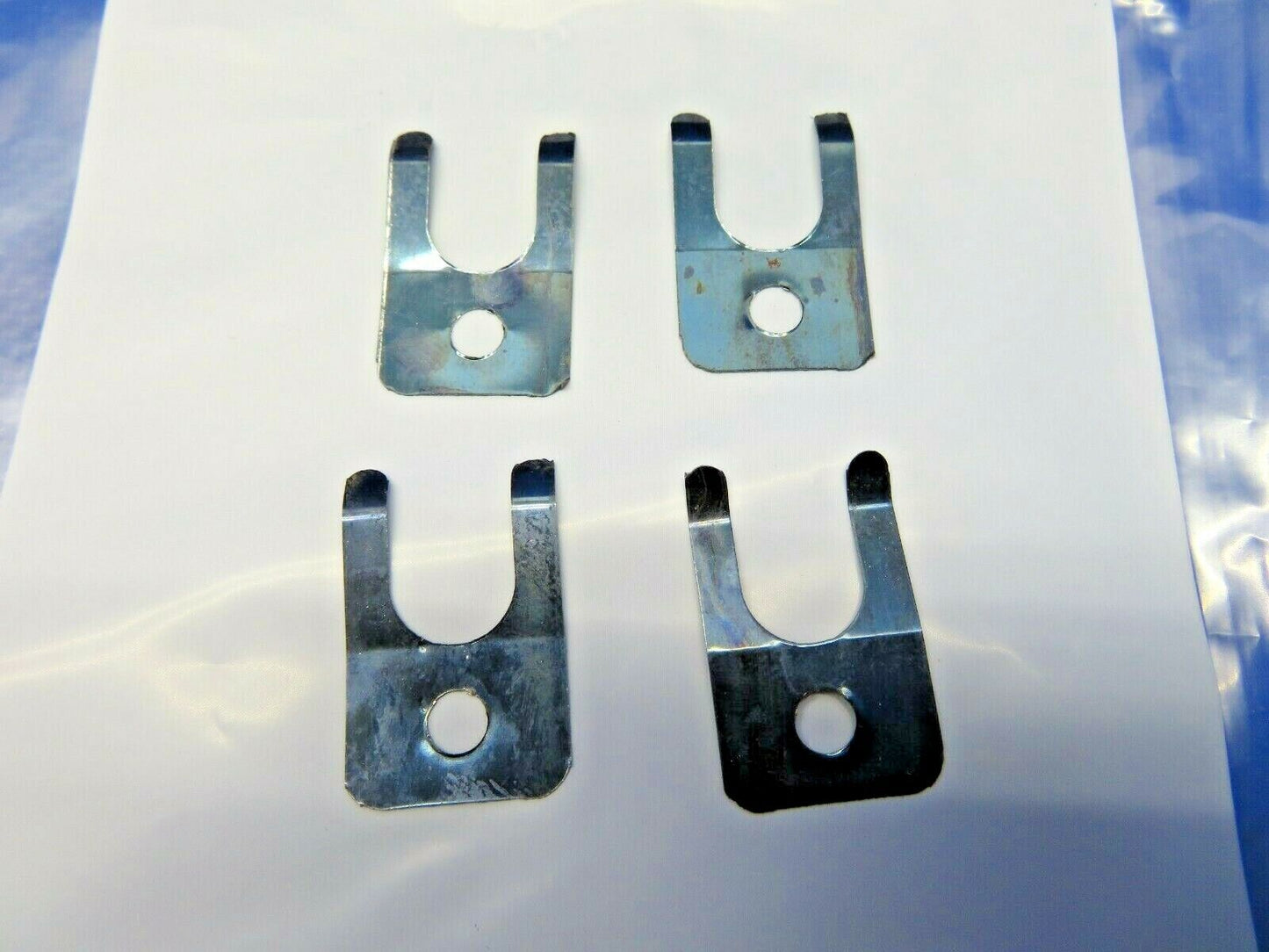 Cessna Spring P/N 0541167-1 LOT OF 4 NOS (0621-947)