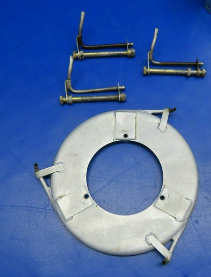 Beech Baron 95-A55 Spinner & Bulkhead Hartzell 3 Blade C-3278-2P (0420-313)