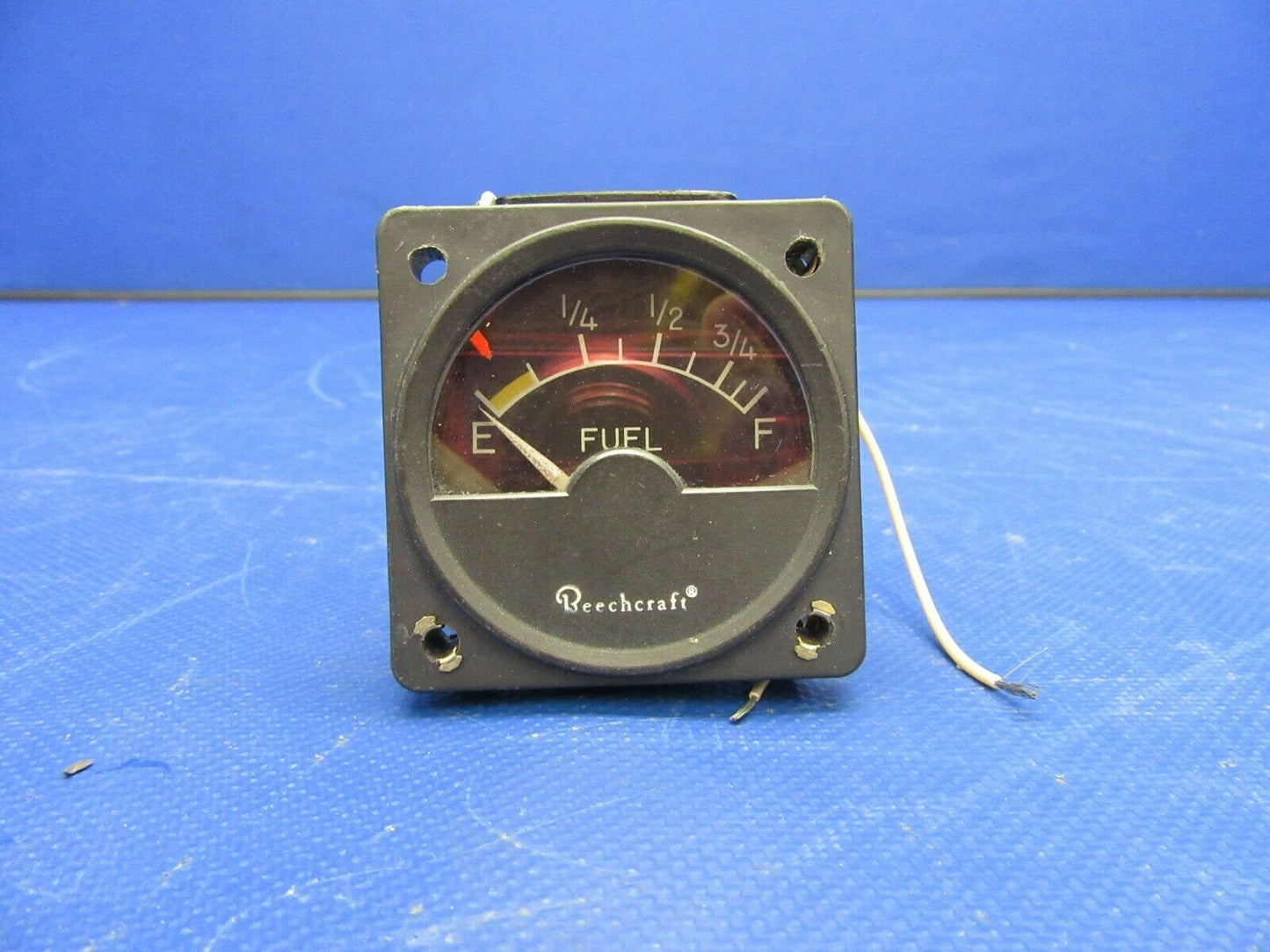 Hickok Fuel Quantity Gauge Lighted 27V P/N 58-380051-5, A-1158-5 (0821-483)