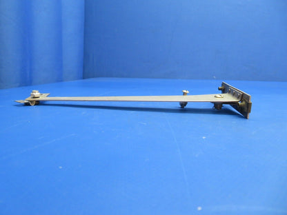 Piper PA-28R-200 Arrow Control Mount Alternate Air P/N 66835-00 (1022-651)