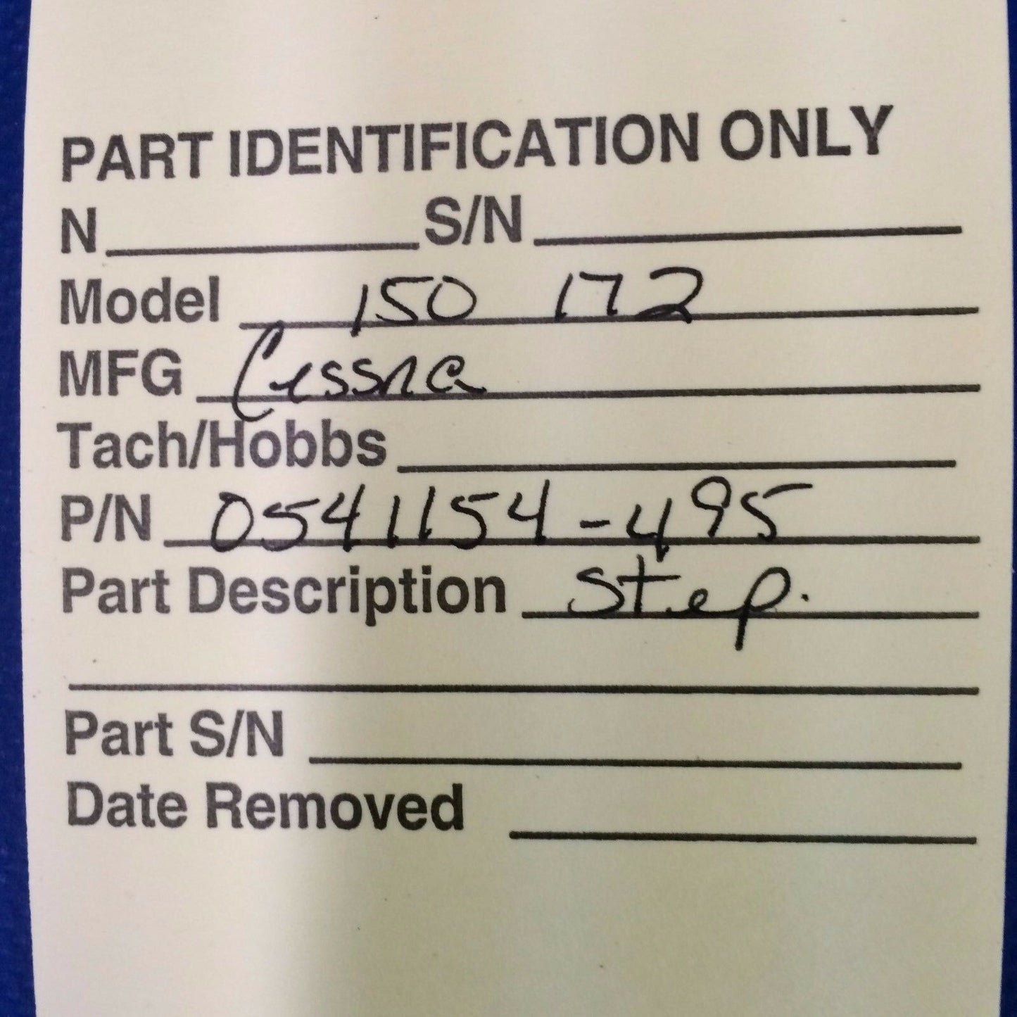Cessna 150/172 Step P/N 0541154-495 (1116-149)