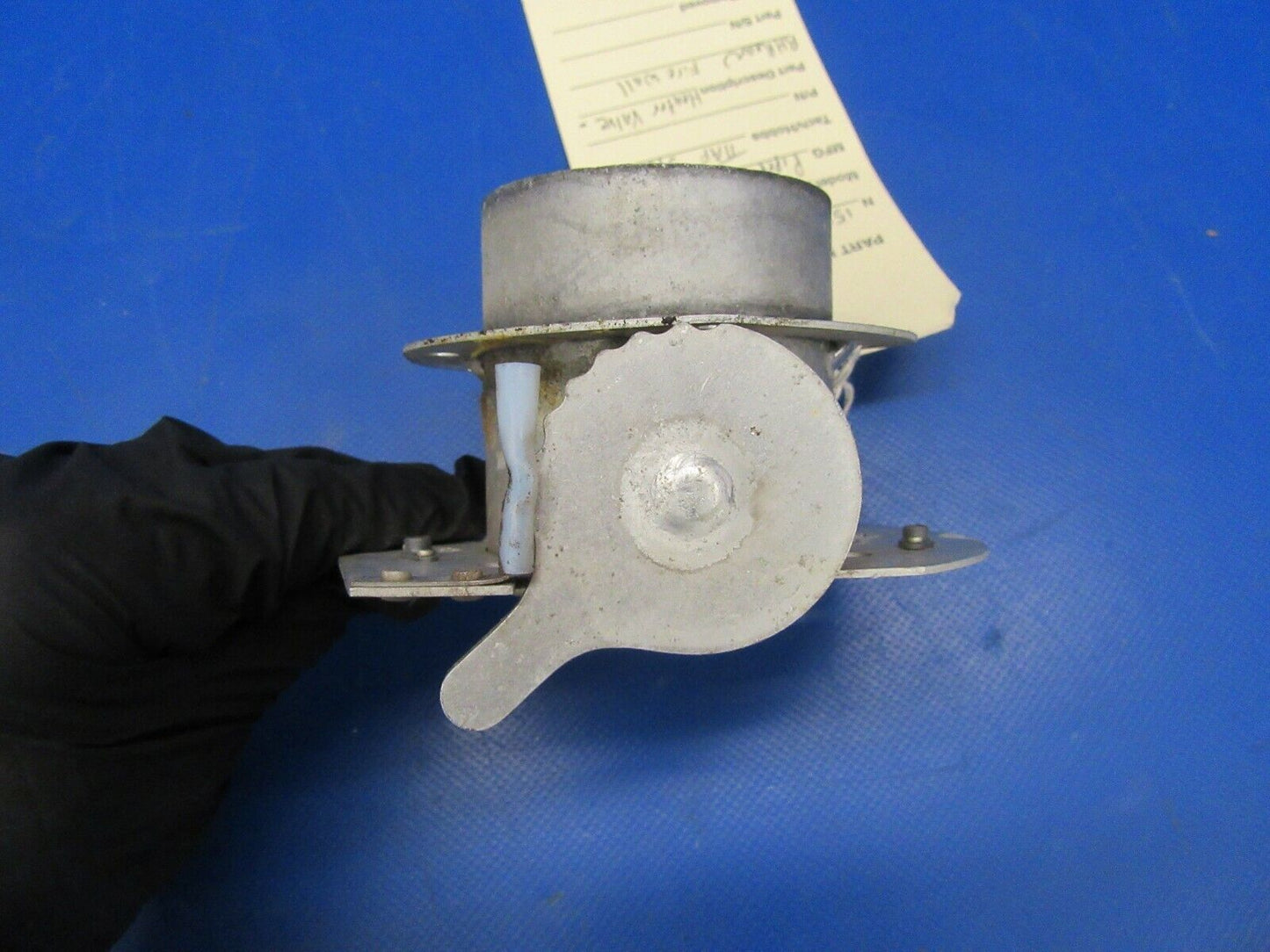 Piper Cherokee 140 Heater Valve Firewall RH Rear (0319-89)