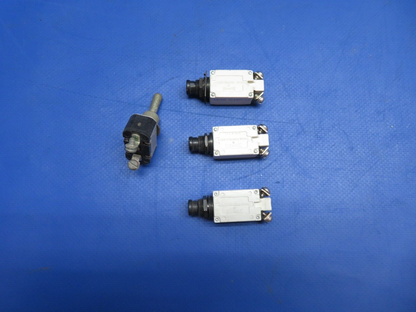 Klixon Circuit Breakers & Toggle Switch LOT OF 4 P/N MS35058-22 (0423-316)