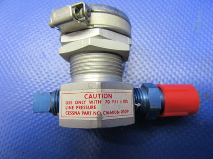 Cessna 210 / T210N Valve Oxygen Outlet P/N C166006-0109 (0321-467)