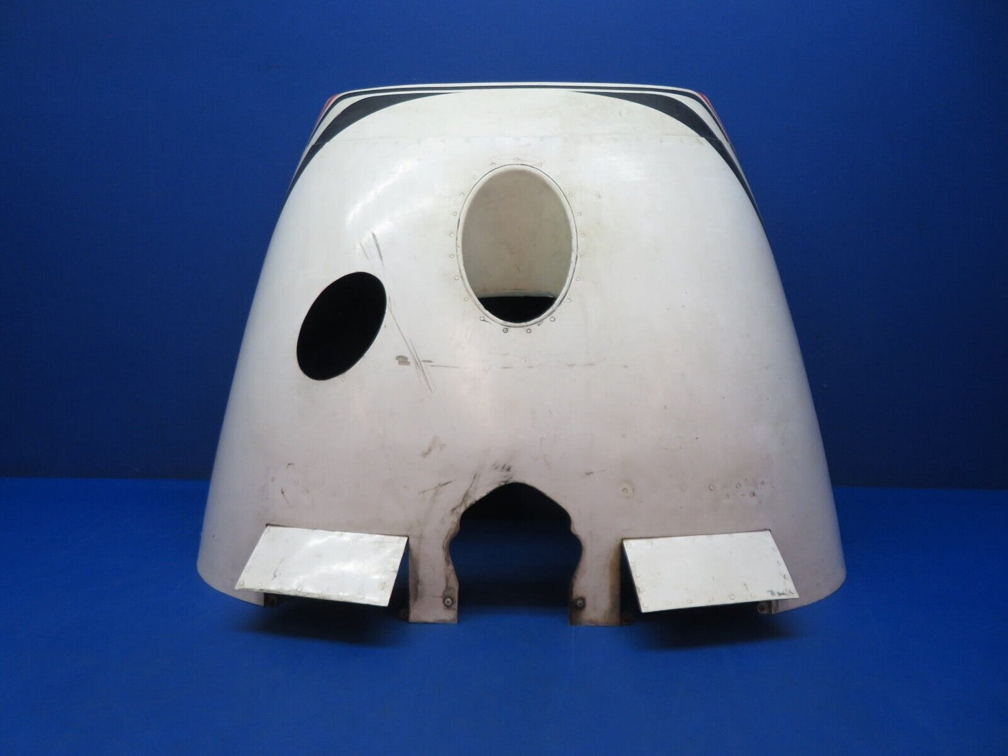 Cessna Cardinal 177 Lower Cowl Assembly w/ Cowl Flaps P/N 1752090-200 (1123-247)