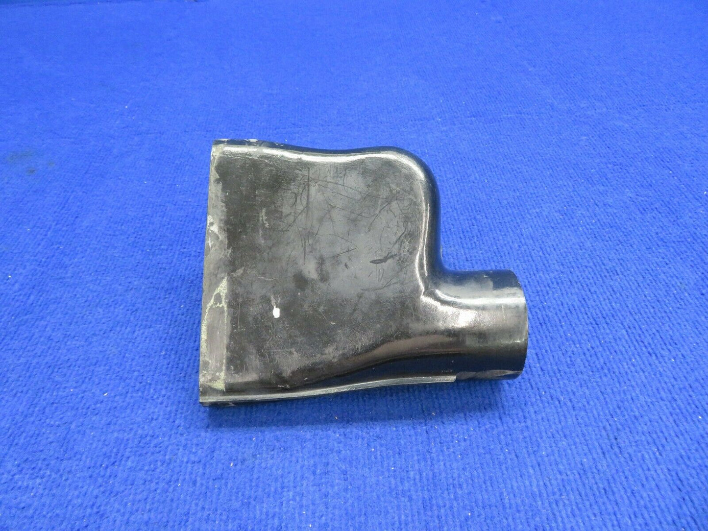 Beech 58 Baron Duct Overhead Air AFT Cabin P/N 58-555049-3 (0322-732)