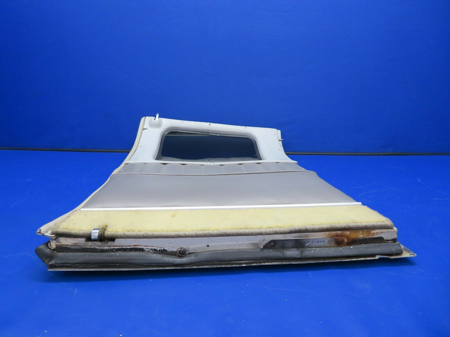 Beech 58 Baron Utility Door Aft Tint Green P/N 36-430011-3 (0521-82)