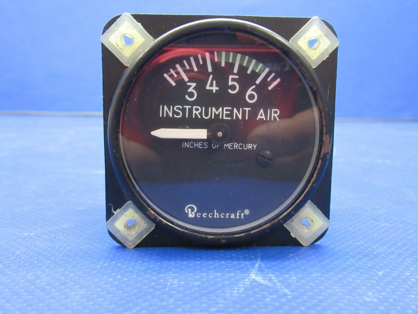 Beech 19 Musketeer Airborne Suction Gauge P/N 1G8-34 (0321-525)