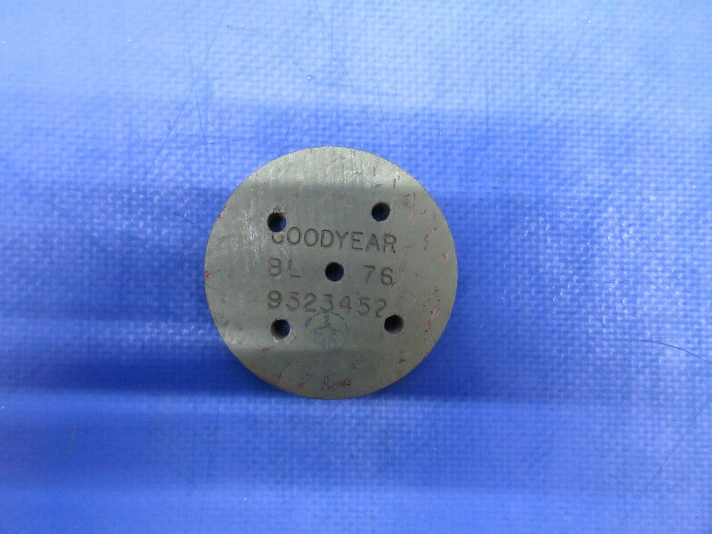 Goodyear Brake Puck / Lining P/N 9523452 LOT OF 9 NOS (1123-765)