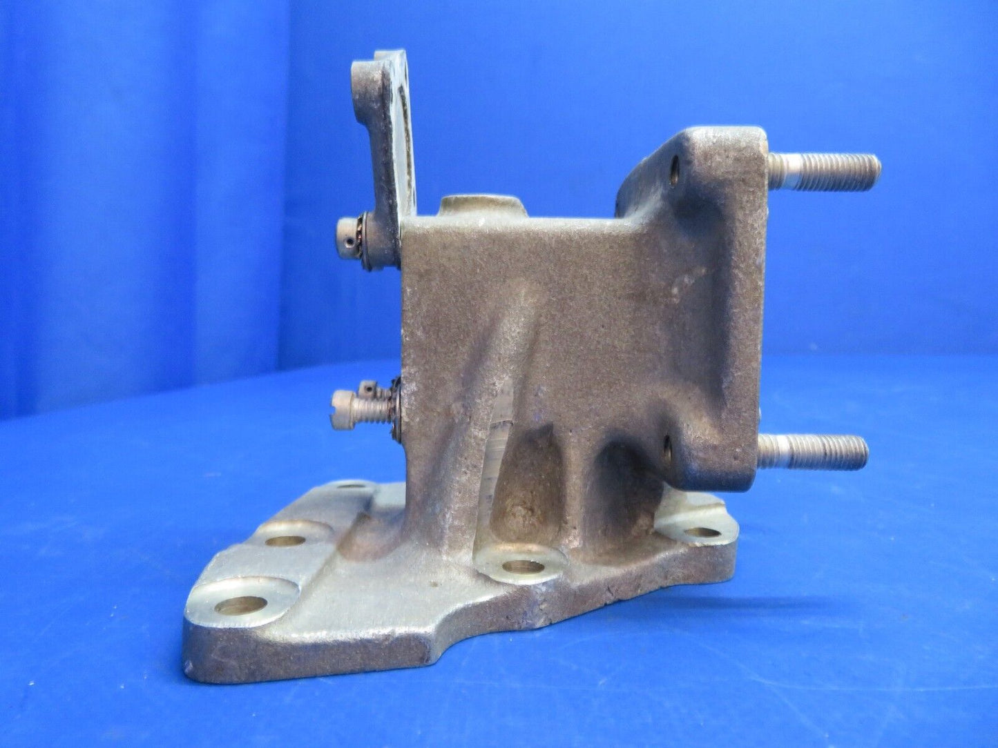 Continental Tach Drive / Oil Pump Cover P/N 538579D (1222-804)