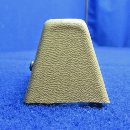 Cessna Light Assy Enclosure P/N 5215089-11 NOS (0822-710)