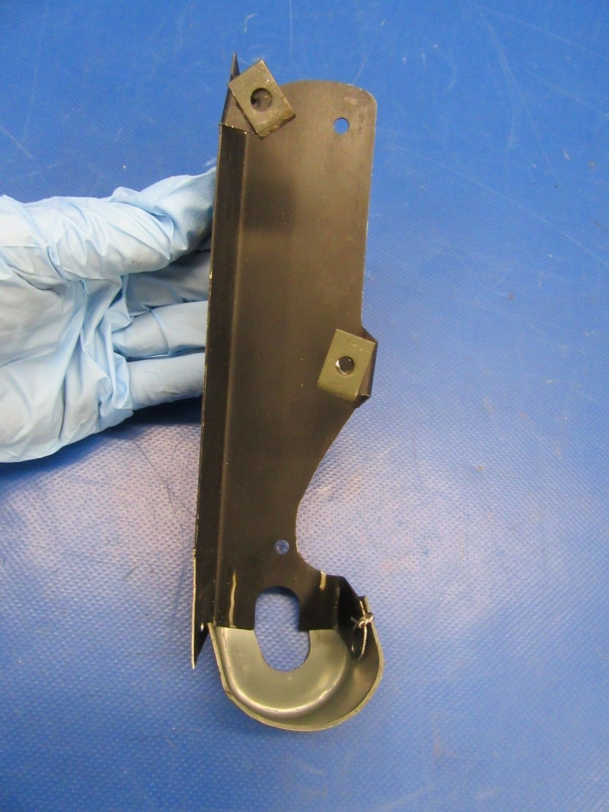 1956 Cessna 310 Chain Guard (1118-154)