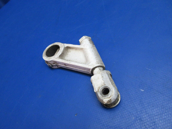 Cessna 401 Adjusting Bellcrank Nose Gear P/N 0842104-2 (0523-423)