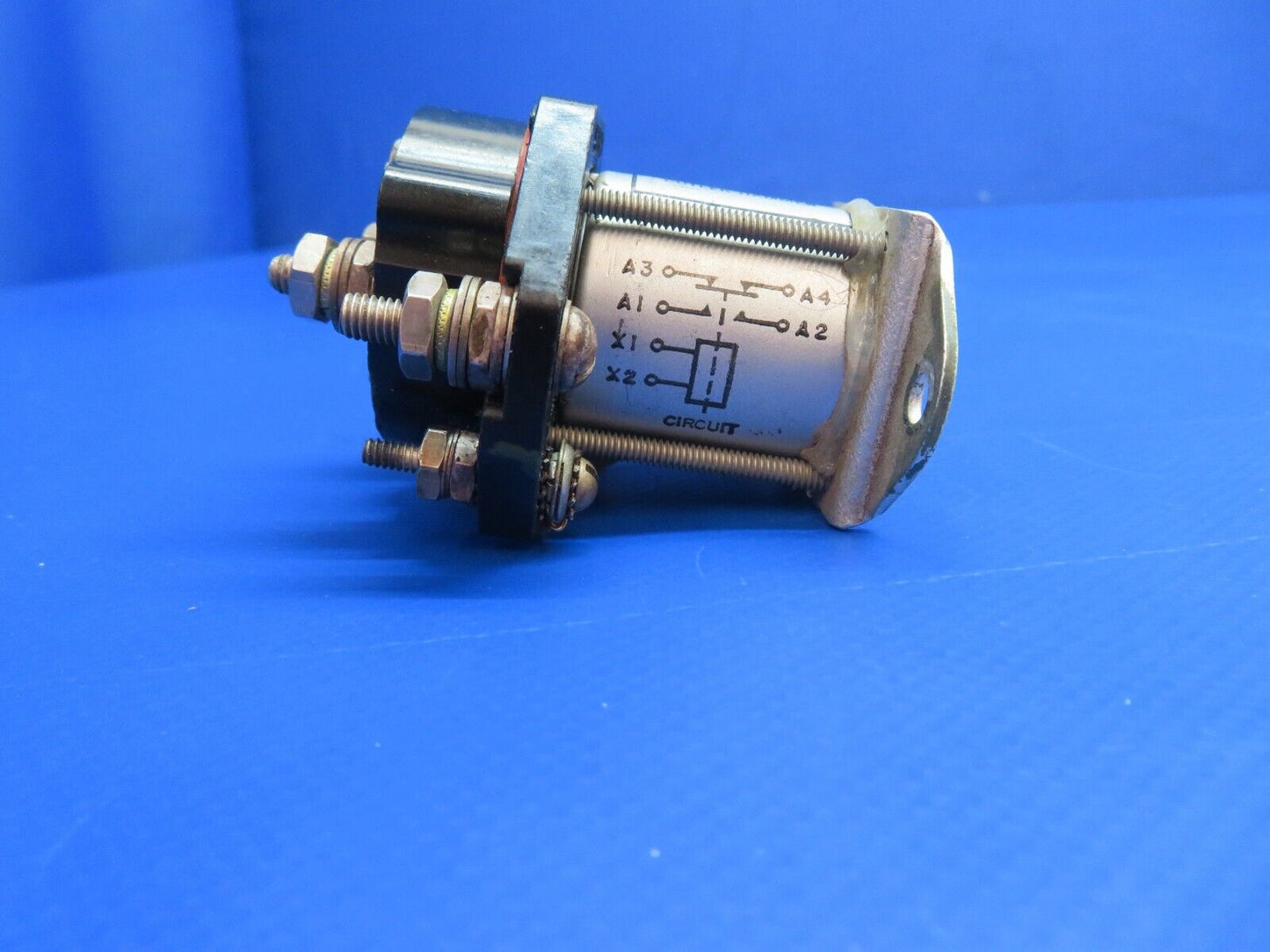 Cutler Hammer Relay 50 Amp 28 Volt P/N MS24187-D1  (0922-923)