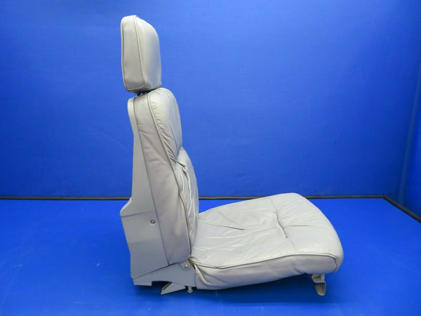 Piper PA-32R-300 Lance Seat Center Rear Facing Passenger P/N 37799-10 (0121-117)