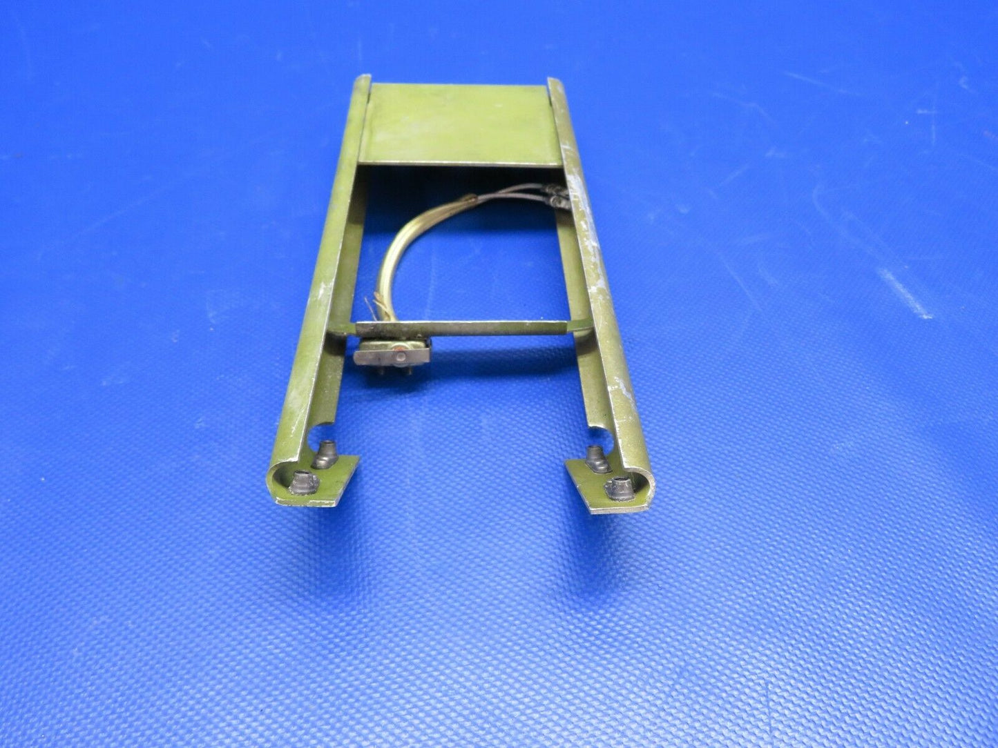 Piper PA-32R-300 Lance Engine Control Mount Assy P/N 69324-003 (0121-189)