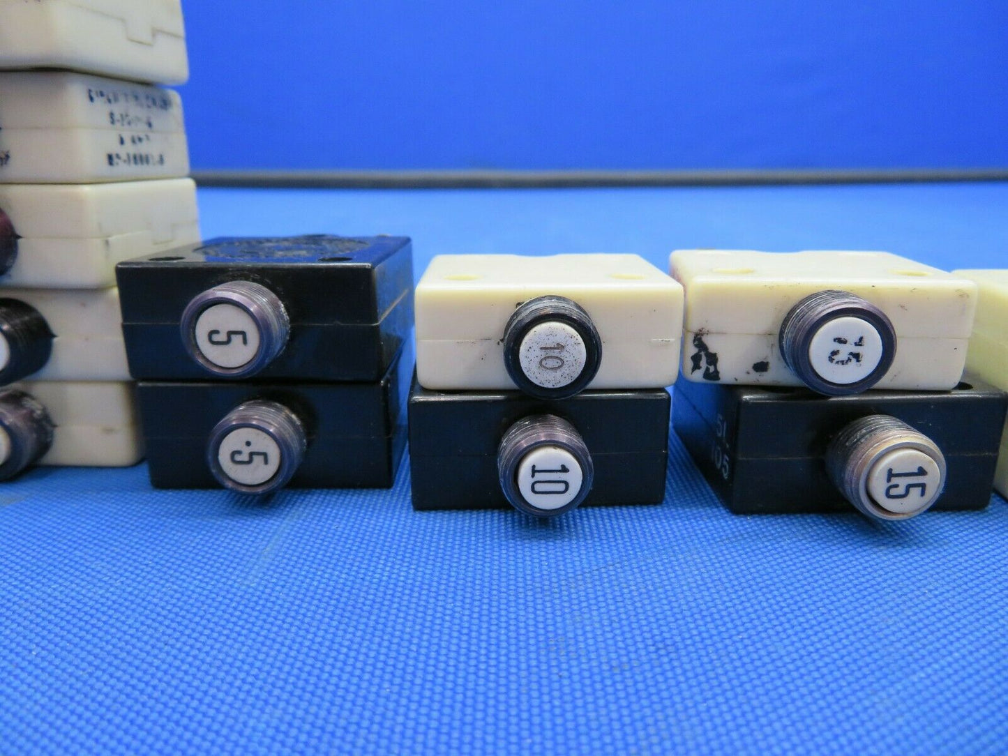 Rockwell Commander Assorted Circuit Breakers LOT OF 23 (1120-06)