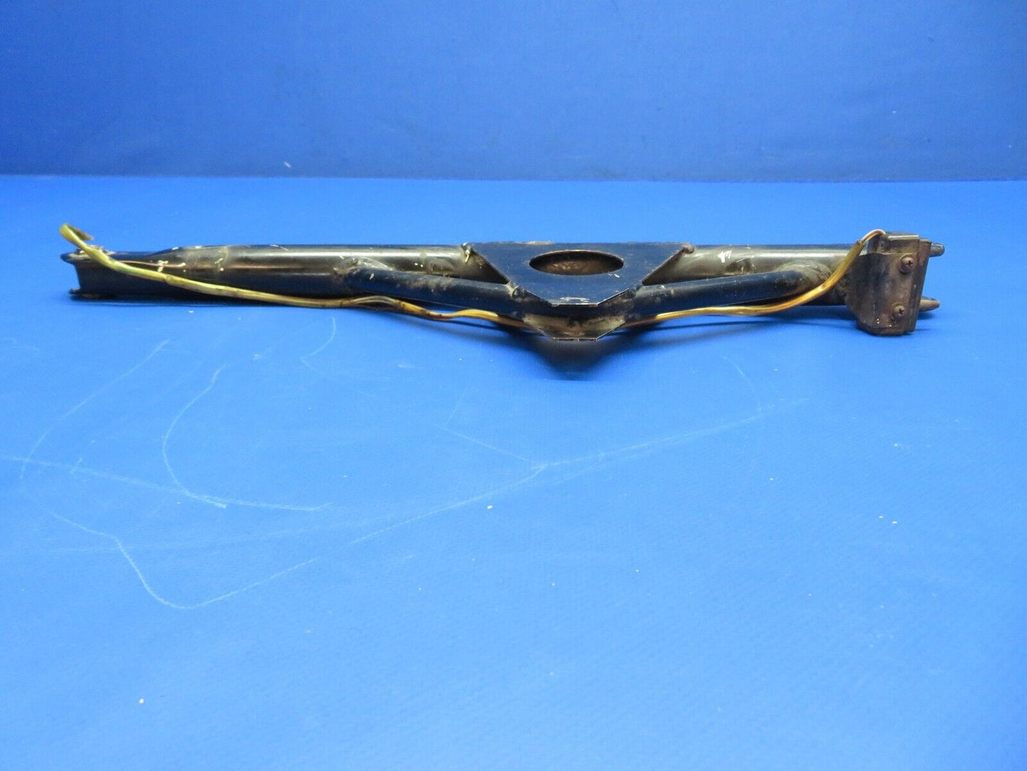 Bellanca 17-30 Viking Drag Strut Upper Main Gear Retract P/N 19462-20 (0922-638)