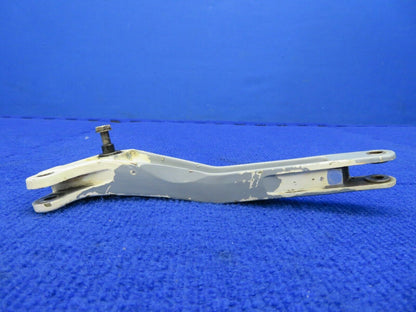 Cessna 310 / 310R Bellcrank Assy LH Main Gear Retract 5041001-11 (0422-38)
